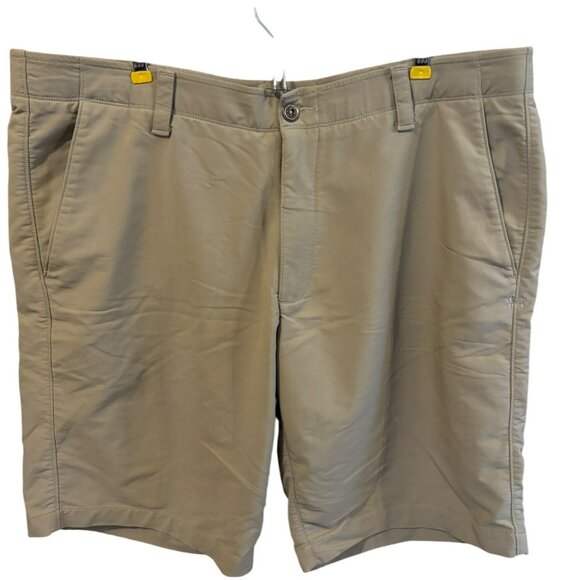 Under Armour Other - Under Armour Mens HeatGear Loose Fit Khaki Shorts Size 40 Golf